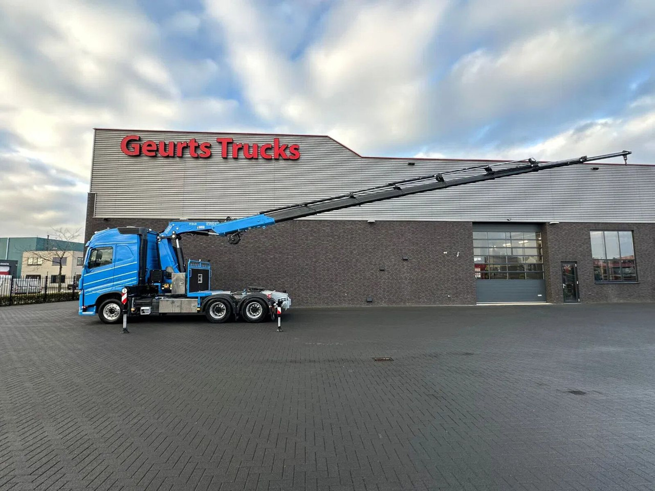 Volvo FH 540 6X4 + FASSI F545RA.2.28 KRAAN/KRAN/CRANE/ - Kraanaga veoauto: pilt 4 Volvo FH 540 6X4 + FASSI F545RA.2.28 KRAAN/KRAN/CRANE/ - Kraanaga veoauto: pilt 4