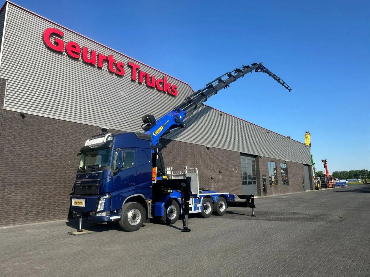 Volvo FH 540 8X4 TREKKER / BAKWAGEN MET PALFINGER PK13 - Kraanaga veoauto: pilt 2 Volvo FH 540 8X4 TREKKER / BAKWAGEN MET PALFINGER PK13 - Kraanaga veoauto: pilt 2