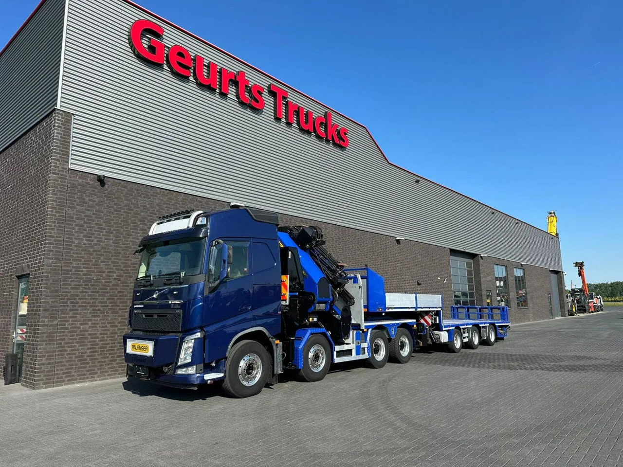 Volvo FH 540 8X4 TREKKER / BAKWAGEN MET PALFINGER PK13 - Kraanaga veoauto: pilt 2 Volvo FH 540 8X4 TREKKER / BAKWAGEN MET PALFINGER PK13 - Kraanaga veoauto: pilt 2