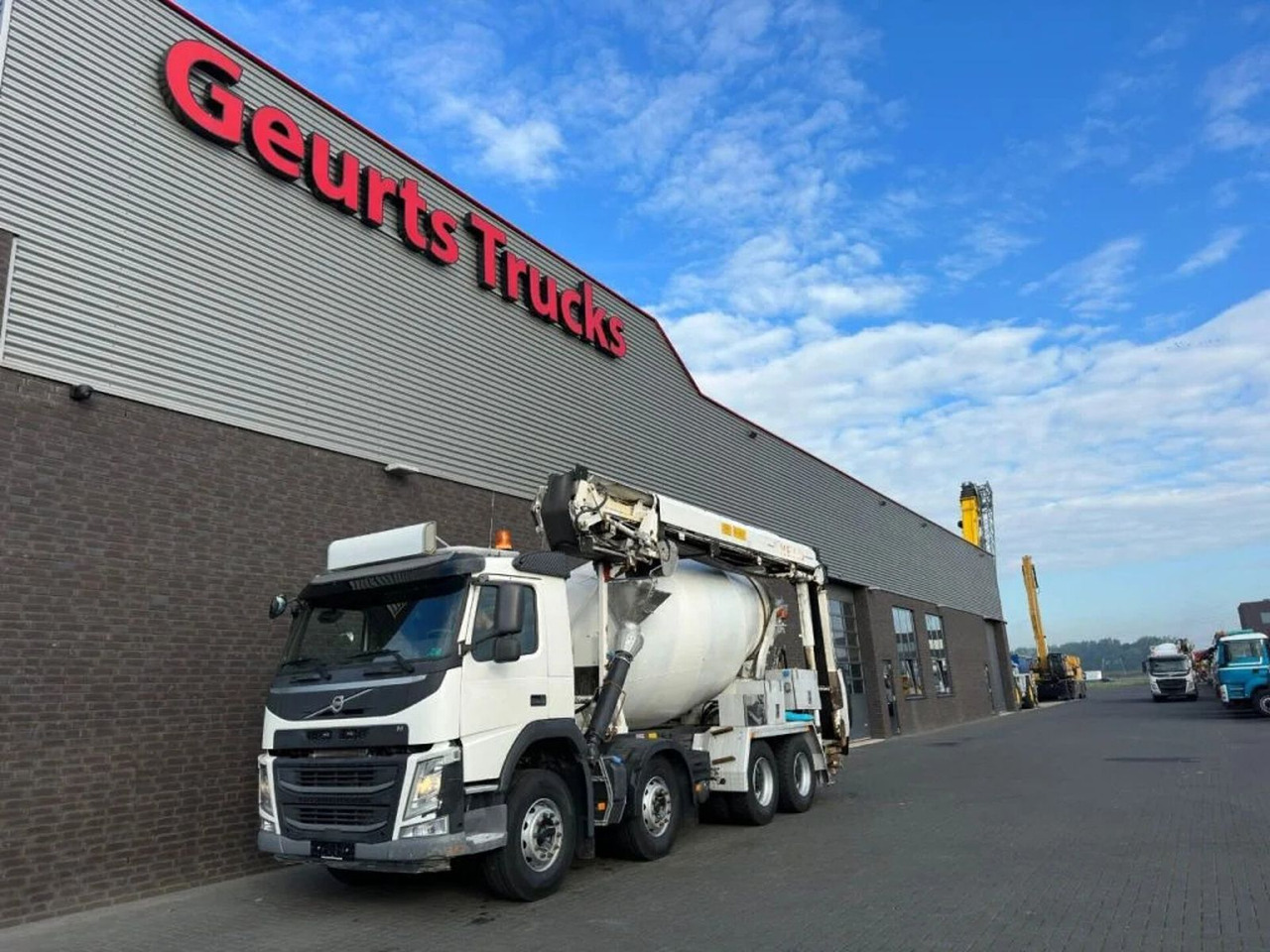 Volvo FM 410 8X4 + STETTER 9 M3 MIXER/MISCHER + THEAM - Autobetoonisegisti: pilt 2 Volvo FM 410 8X4 + STETTER 9 M3 MIXER/MISCHER + THEAM - Autobetoonisegisti: pilt 2