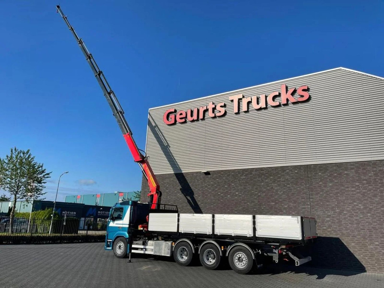 Volvo FM 500 8X4 TRIDEM + PALFINGER PK 27001-EH G KRAA - Kraanaga veoauto: pilt 5 Volvo FM 500 8X4 TRIDEM + PALFINGER PK 27001-EH G KRAA - Kraanaga veoauto: pilt 5