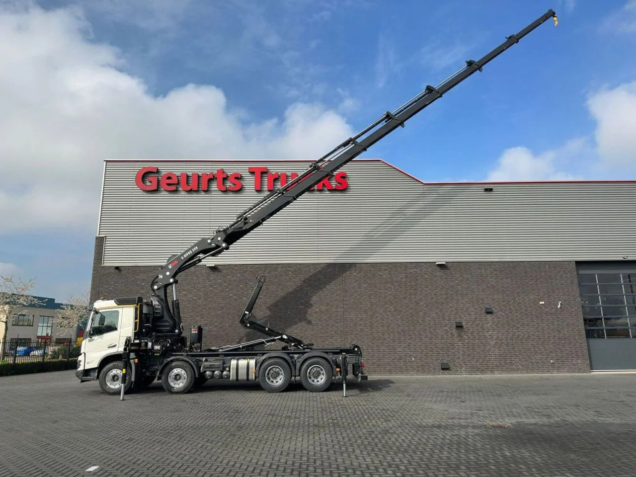Volvo FMX 500 8X4 HIAB HAAKARM + HIAB 548 E-8 KRAAN/KR - Kraanaga veoauto: pilt 5 Volvo FMX 500 8X4 HIAB HAAKARM + HIAB 548 E-8 KRAAN/KR - Kraanaga veoauto: pilt 5