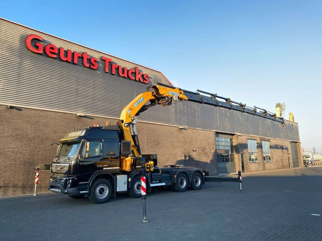 Volvo FMX 500 8X4 TREKKER-BAKWAGEN COMBI + EFFER 955/8 - Kraanaga veoauto, Sadulveok: pilt 3 Volvo FMX 500 8X4 TREKKER-BAKWAGEN COMBI + EFFER 955/8 - Kraanaga veoauto, Sadulveok: pilt 3