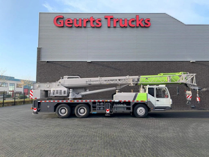 Zoomlion QY25V51.5 25 TONS CRANE/KRAN/GRUA/KRAAN - Maastikukraana: pilt 4 Zoomlion QY25V51.5 25 TONS CRANE/KRAN/GRUA/KRAAN - Maastikukraana: pilt 4
