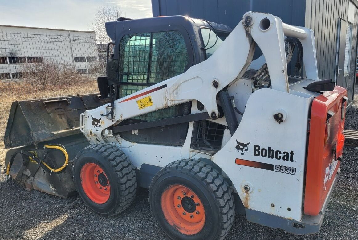 BOBCAT S530 - Kompaktlaadur: pilt 1 BOBCAT S530 - Kompaktlaadur: pilt 1