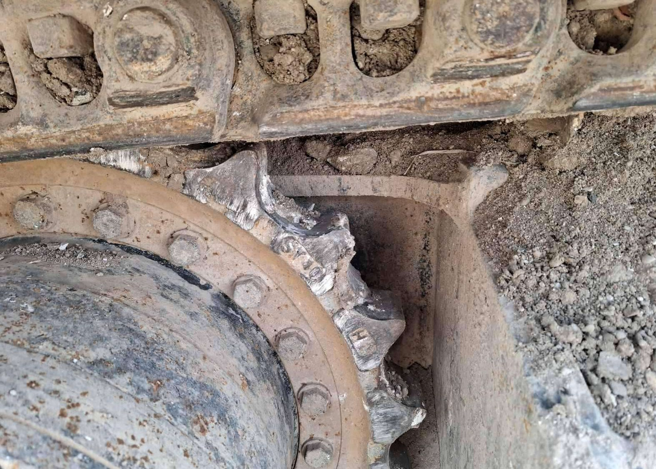 HYUNDAI 210 LC - 7 - Lintekskavaator: pilt 3 HYUNDAI 210 LC - 7 - Lintekskavaator: pilt 3