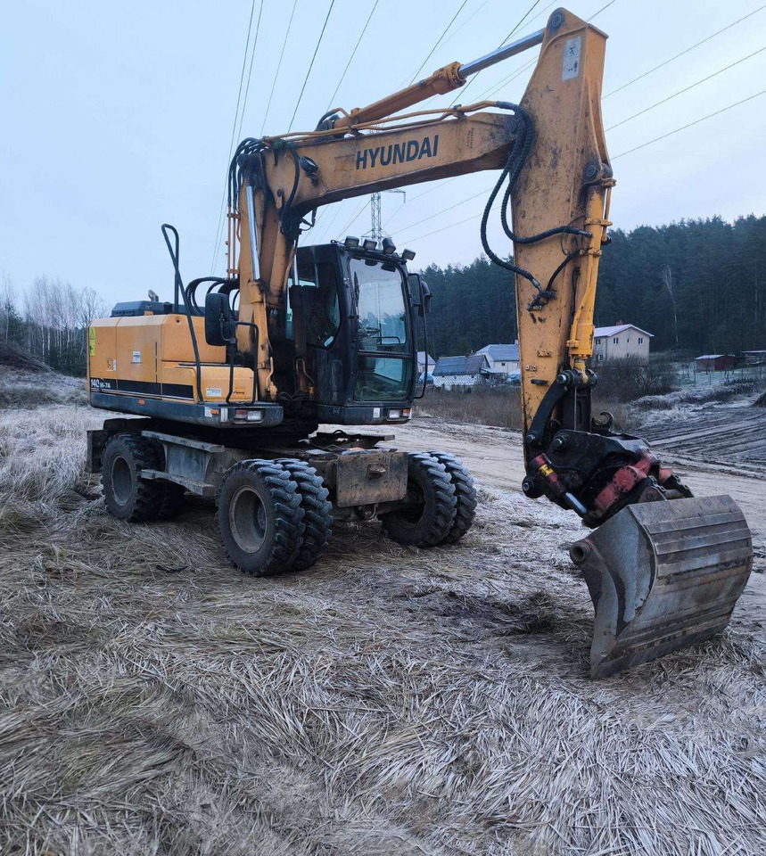 HYUNDAI R 140 W - Ratastel ekskavaator: pilt 1 HYUNDAI R 140 W - Ratastel ekskavaator: pilt 1