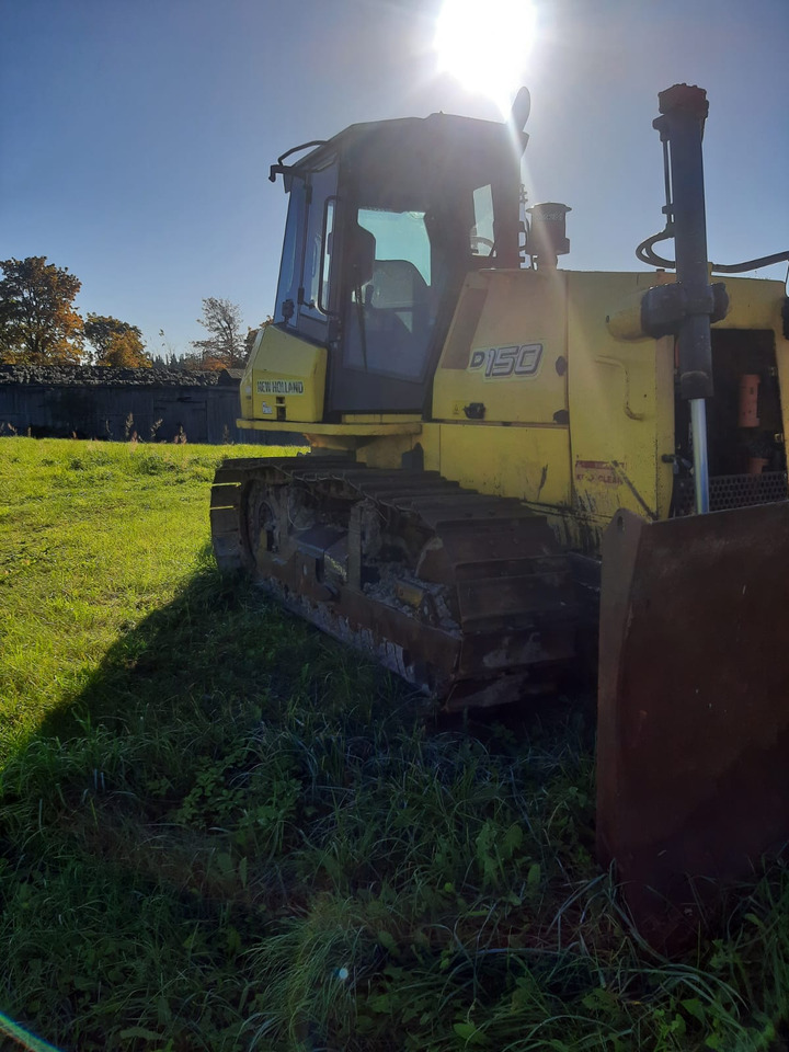 NEW HOLLAND D150 - Buldooser: pilt 3 NEW HOLLAND D150 - Buldooser: pilt 3