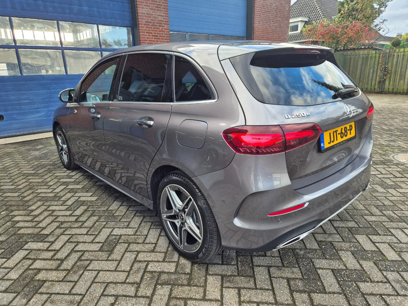 Mercedes-Benz B-Klasse 250E Star Edition AMG line Automaat. - Auto: pilt 4 Mercedes-Benz B-Klasse 250E Star Edition AMG line Automaat. - Auto: pilt 4