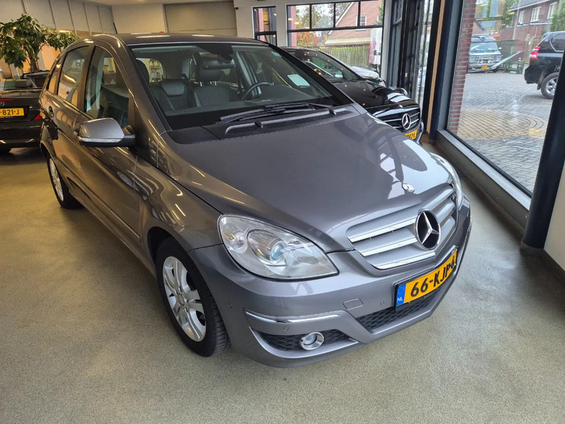 Mercedes-Benz B-Klasse B 180 Automaat Trekhaak - Auto: pilt 5 Mercedes-Benz B-Klasse B 180 Automaat Trekhaak - Auto: pilt 5