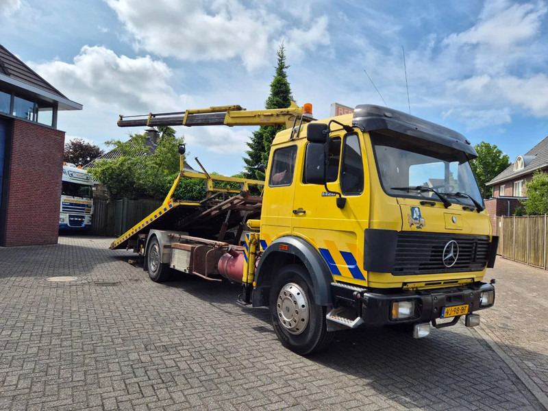Mercedes-Benz SK 1420 afzetbak.kraan.lier... Bergingswagen - Puksiirauto: pilt 1 Mercedes-Benz SK 1420 afzetbak.kraan.lier... Bergingswagen - Puksiirauto: pilt 1