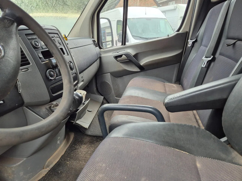 Mercedes-Benz Sprinter 516 autom. motor defect. L2 H2 - Kaubik: pilt 4 Mercedes-Benz Sprinter 516 autom. motor defect. L2 H2 - Kaubik: pilt 4