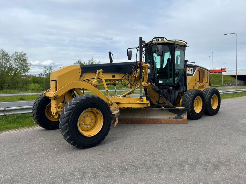 Caterpillar 12M Motor Grader - Teehöövel: pilt 2 Caterpillar 12M Motor Grader - Teehöövel: pilt 2