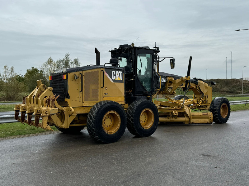Caterpillar 140M - Teehöövel: pilt 5 Caterpillar 140M - Teehöövel: pilt 5
