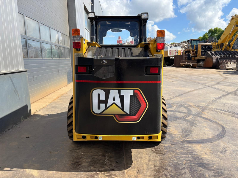 Caterpillar 216B3 - Laadur: pilt 4 Caterpillar 216B3 - Laadur: pilt 4