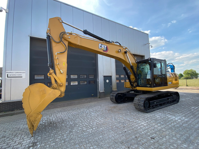 Caterpillar 320D3 - NEW / bucket with teeth / hammerlines - Lintekskavaator: pilt 2 Caterpillar 320D3 - NEW / bucket with teeth / hammerlines - Lintekskavaator: pilt 2