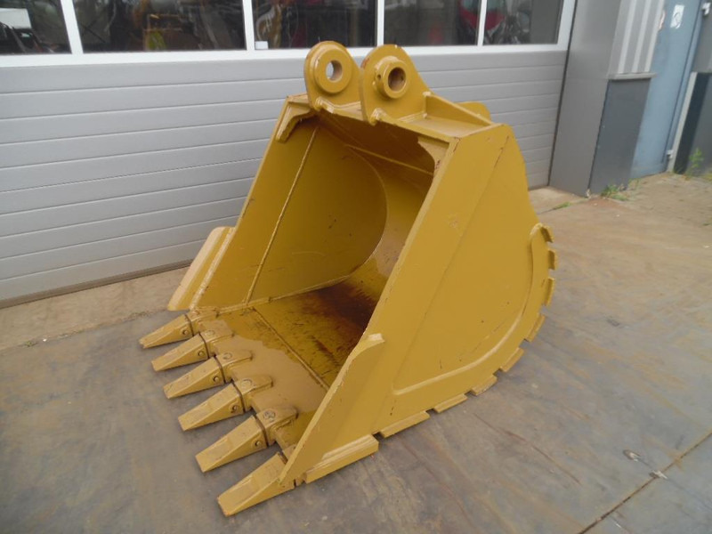 Caterpillar 325B / 325C / 325D 47 inch HDbucket - Kopp: pilt 1 Caterpillar 325B / 325C / 325D 47 inch HDbucket - Kopp: pilt 1
