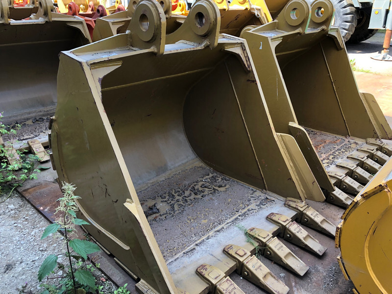 Caterpillar 325B/C/D 47 inch Digging Bucket - Kopp: pilt 1 Caterpillar 325B/C/D 47 inch Digging Bucket - Kopp: pilt 1