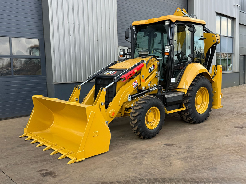 Caterpillar 424 - 4x4 / 4WD / AC - Ekskavaator-laadur: pilt 2 Caterpillar 424 - 4x4 / 4WD / AC - Ekskavaator-laadur: pilt 2