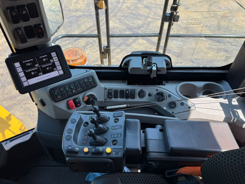 Caterpillar 988 XE High Lift liising Caterpillar 988 XE High Lift: pilt 8