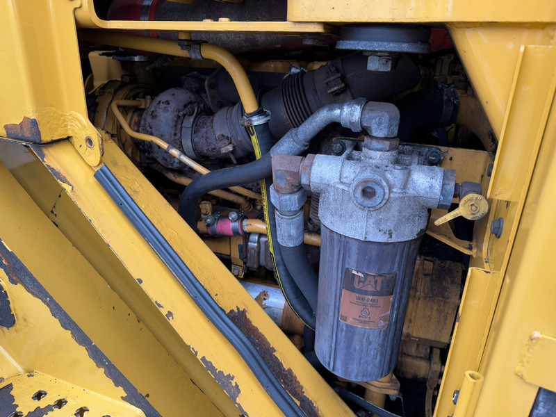 Rataslaadur Caterpillar 988K: pilt 18