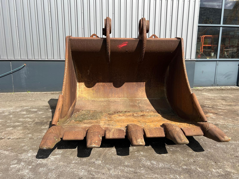 Caterpillar Caterpillar 385 bucket with teeth - Kopp: pilt 2 Caterpillar Caterpillar 385 bucket with teeth - Kopp: pilt 2