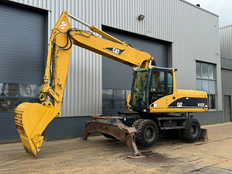 Caterpillar M322C - Hydraulic stabilizers / VA Triple boom / CE-certified, - Ratastel ekskavaator: pilt 2 Caterpillar M322C - Hydraulic stabilizers / VA Triple boom / CE-certified, - Ratastel ekskavaator: pilt 2