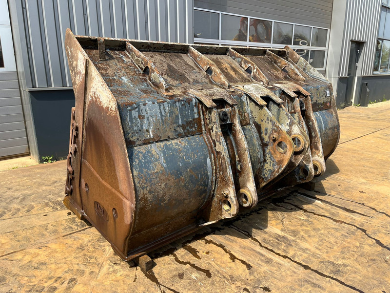Doosan Bucket DL420-3 4500 l - Kopp: pilt 1 Doosan Bucket DL420-3 4500 l - Kopp: pilt 1