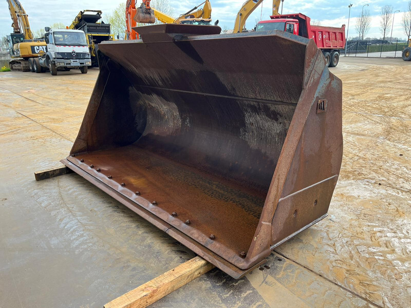 Doosan Bucket DL450 4600 l - Kopp: pilt 1 Doosan Bucket DL450 4600 l - Kopp: pilt 1
