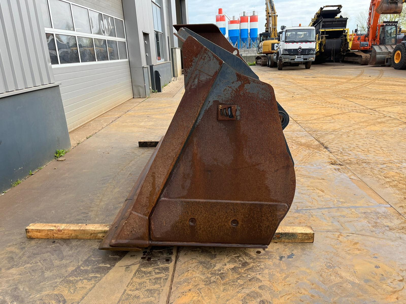 Doosan Bucket DL450 4600 l - Kopp: pilt 3 Doosan Bucket DL450 4600 l - Kopp: pilt 3