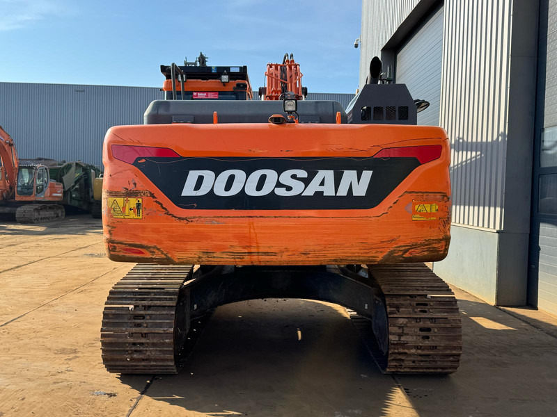 Doosan DX255NLC-5 - Lintekskavaator: pilt 4 Doosan DX255NLC-5 - Lintekskavaator: pilt 4