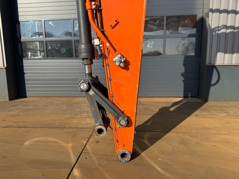 Lintekskavaator Doosan DX255NLC-5: pilt 9