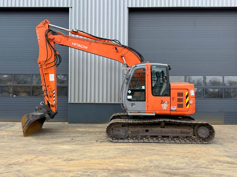 Hitachi ZX135US | Dutch machine - Lintekskavaator: pilt 1 Hitachi ZX135US | Dutch machine - Lintekskavaator: pilt 1