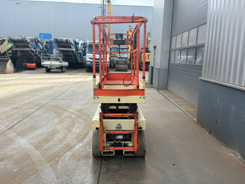 JLG JLG 2033 Schaarhoogwerker - Käärlift: pilt 4 JLG JLG 2033 Schaarhoogwerker - Käärlift: pilt 4