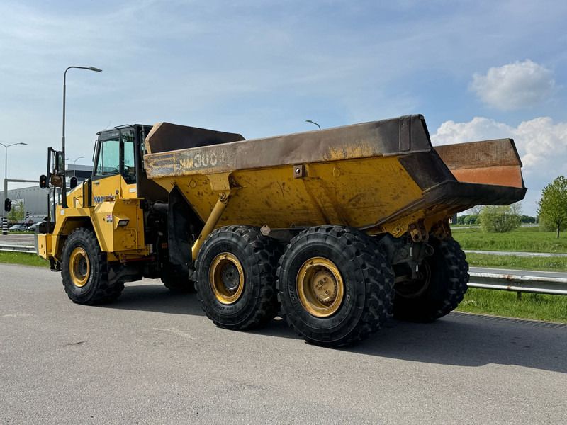 Komatsu HM300-2 - Liigendkallur: pilt 3 Komatsu HM300-2 - Liigendkallur: pilt 3