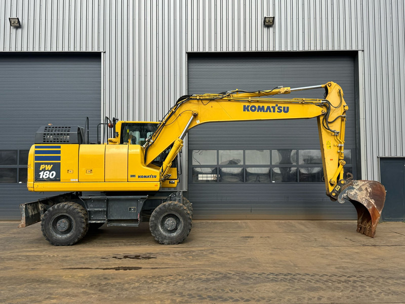 Komatsu PW180-11 - Ratastel ekskavaator: pilt 5 Komatsu PW180-11 - Ratastel ekskavaator: pilt 5