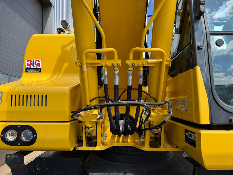 Ratastel ekskavaator Komatsu PW180-11: pilt 18