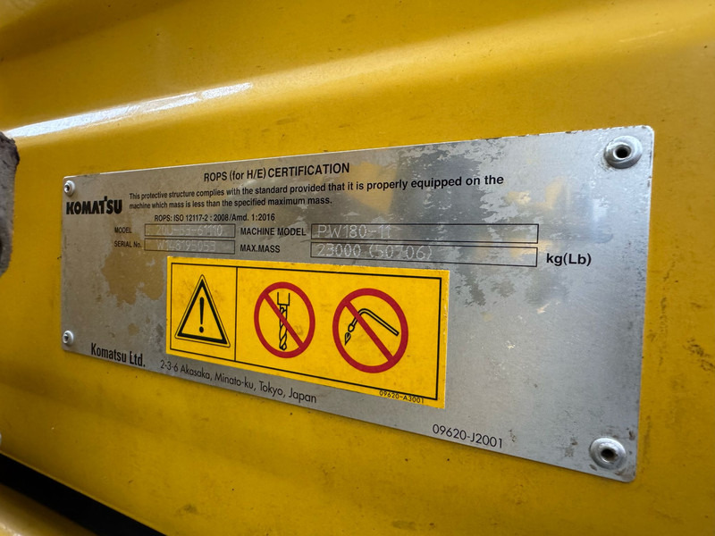 Ratastel ekskavaator Komatsu PW180-11: pilt 16