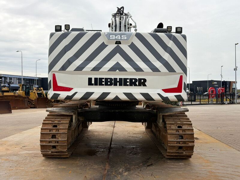 Liebherr R945 LCV (R944 / R946 / R950) - Lintekskavaator: pilt 4 Liebherr R945 LCV (R944 / R946 / R950) - Lintekskavaator: pilt 4