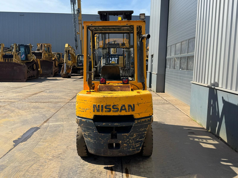 Nissan WGF03A45U - Kahveltõstuk: pilt 3 Nissan WGF03A45U - Kahveltõstuk: pilt 3