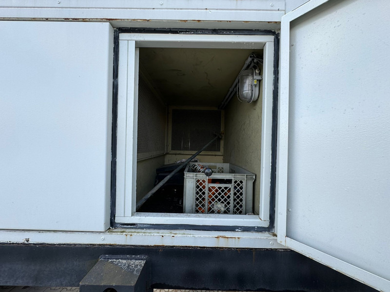 Olympian GEP165 150kVA Generator set on trailer liising Olympian GEP165 150kVA Generator set on trailer: pilt 9