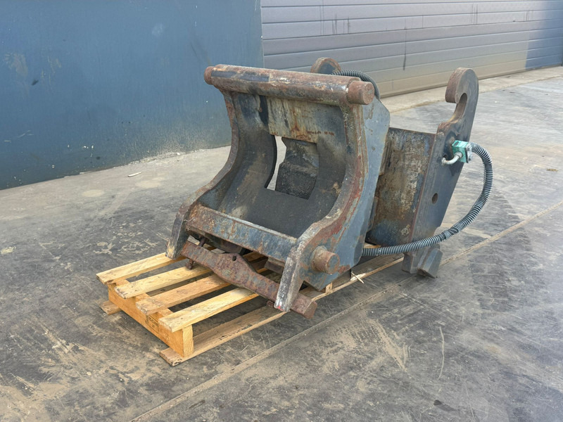 Tilting Quick Coupler CW30 - Vints: pilt 2 Tilting Quick Coupler CW30 - Vints: pilt 2