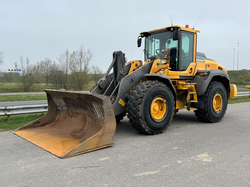 Volvo L110H - Rataslaadur: pilt 2 Volvo L110H - Rataslaadur: pilt 2
