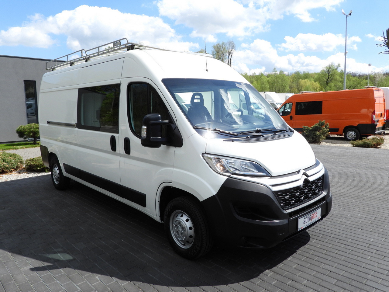 CITROEN JUMPER BOX DELIVERY VAN 7 SEATS CRUISE CONTROL 120HP - Kaubik: pilt 4 CITROEN JUMPER BOX DELIVERY VAN 7 SEATS CRUISE CONTROL 120HP - Kaubik: pilt 4