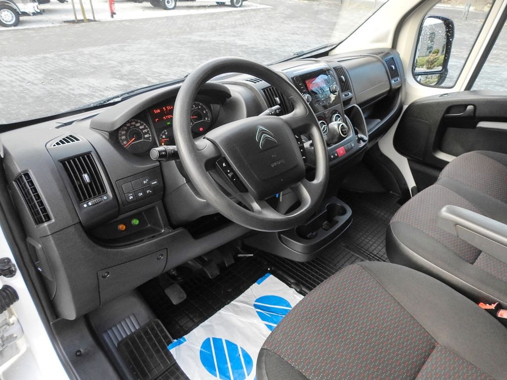 Citroën JUMPER KASTENWAGEN DOPPELKABINE 6 SITZE - Kaubik, Meeskonnaauto: pilt 2 Citroën JUMPER KASTENWAGEN DOPPELKABINE 6 SITZE - Kaubik, Meeskonnaauto: pilt 2