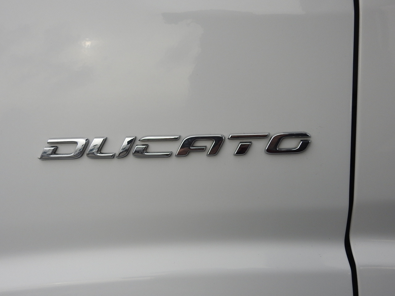 Tarbesõiduk furgoon FIAT DUCATO BOX LIFT 8 PALLETS CRUISE CONTROL NAVIGATION AIR CONDITIONING LED LIGHTS 130HP: pilt 22 Tarbesõiduk furgoon FIAT DUCATO BOX LIFT 8 PALLETS CRUISE CONTROL NAVIGATION AIR CONDITIONING LED LIGHTS 130HP: pilt 22