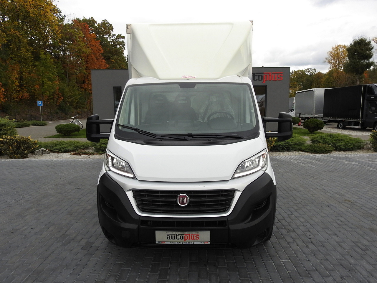 FIAT DUCATO BOX LIFT 8 PALLETS CRUISE CONTROL NAVIGATION AIR CONDITIONING LED LIGHTS 130HP - Tarbesõiduk furgoon: pilt 5 FIAT DUCATO BOX LIFT 8 PALLETS CRUISE CONTROL NAVIGATION AIR CONDITIONING LED LIGHTS 130HP - Tarbesõiduk furgoon: pilt 5