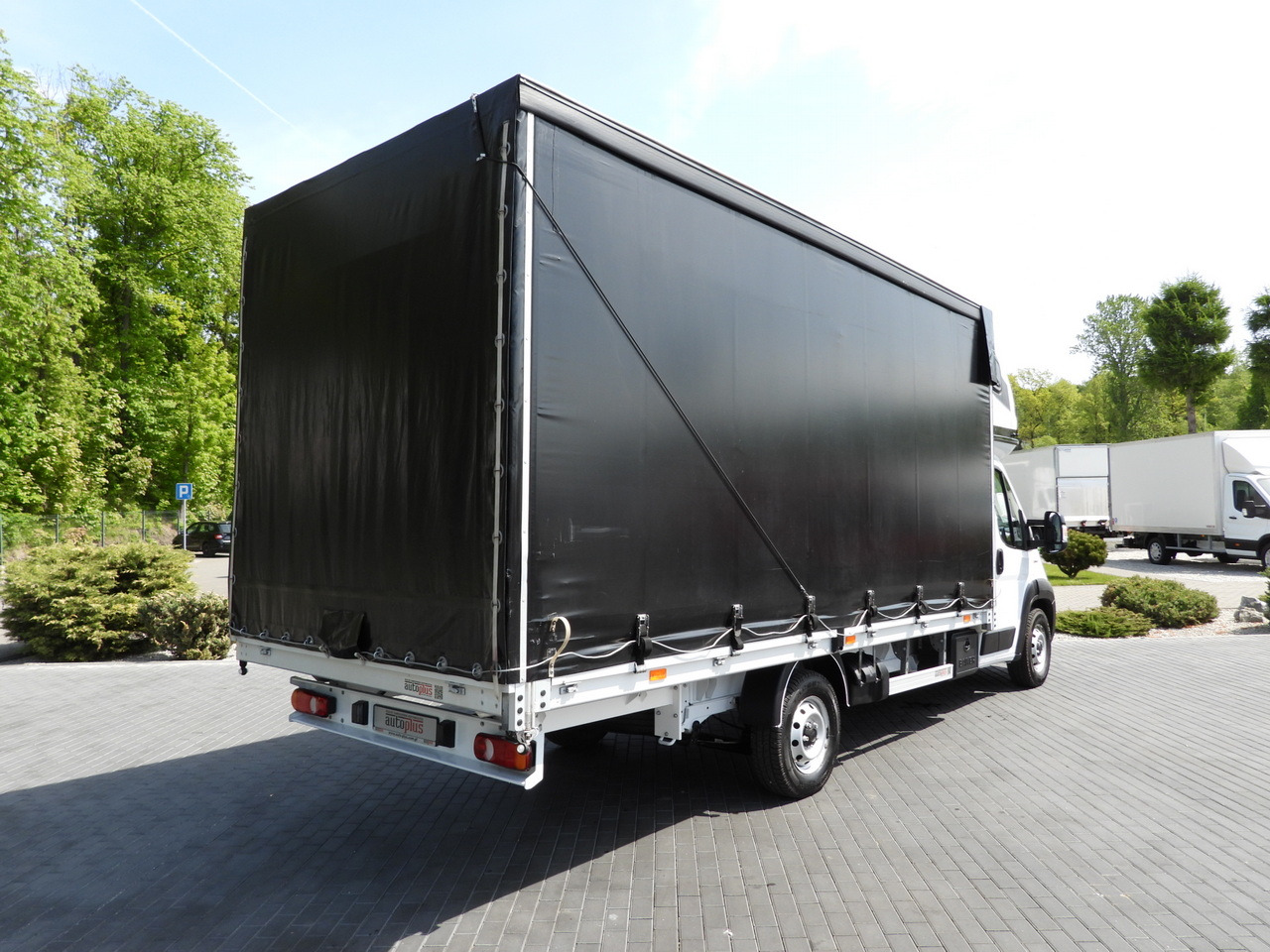 FIAT DUCATO TARPAULIN 10 PALLETS WEBASTO CRUISE CONTROL AIR CONDITIONING LED LIGHTS PNEUMATICS 160HP - Tent tarbesõiduk: pilt 3 FIAT DUCATO TARPAULIN 10 PALLETS WEBASTO CRUISE CONTROL AIR CONDITIONING LED LIGHTS PNEUMATICS 160HP - Tent tarbesõiduk: pilt 3