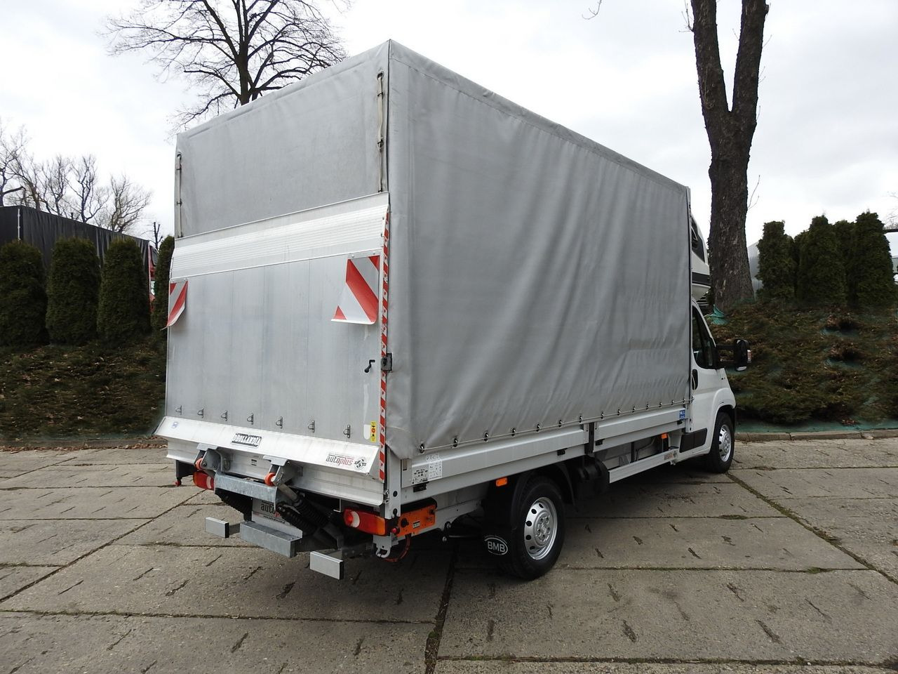 FIAT DUCATO TARPAULIN LIFT 8 PALLETS WEBASTO CRUISE CONTROL AIR CONDITIONING 150HP - Tent tarbesõiduk: pilt 3 FIAT DUCATO TARPAULIN LIFT 8 PALLETS WEBASTO CRUISE CONTROL AIR CONDITIONING 150HP - Tent tarbesõiduk: pilt 3