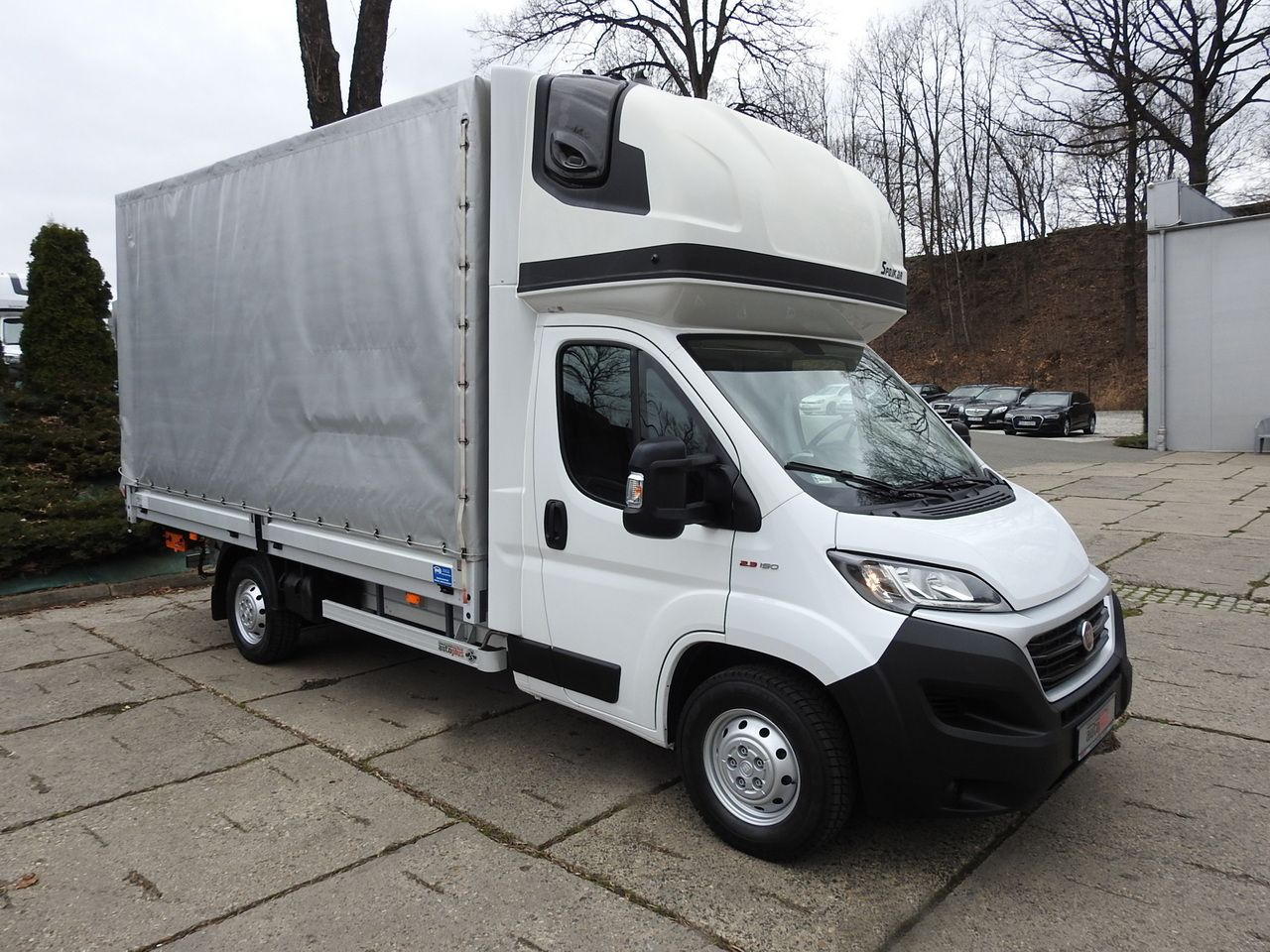 FIAT DUCATO TARPAULIN LIFT 8 PALLETS WEBASTO CRUISE CONTROL AIR CONDITIONING 150HP - Tent tarbesõiduk: pilt 4 FIAT DUCATO TARPAULIN LIFT 8 PALLETS WEBASTO CRUISE CONTROL AIR CONDITIONING 150HP - Tent tarbesõiduk: pilt 4